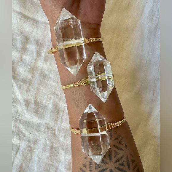 14k Plated Giant DT Quartz Power Crystal Cuff Bracelet - Picture 3 of 8